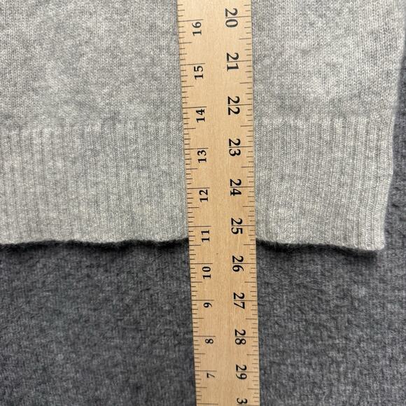 Skull Cashmere Sweater Womens Small Gray Cow Skull V-Neck Goth Grunge - Picture 6 of 6